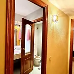 Almerimar Seaside Flat * אל אחידו