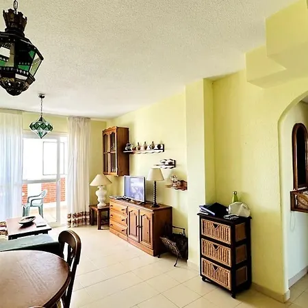 Almerimar Seaside Flat * Эль-Эхидо